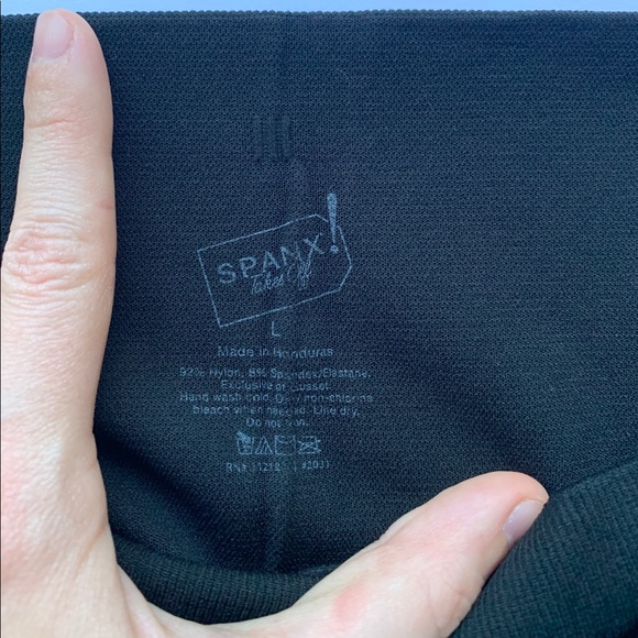 SPANX takes off! Solid Black Leggings Control Top - Picture 4 of 10